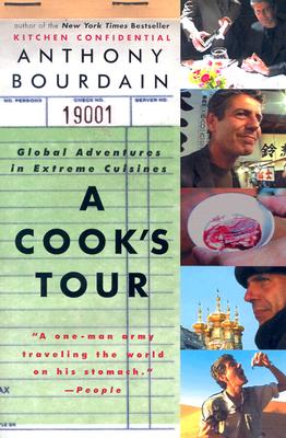 American Wasteland: How America Throws Away Nearly Half of Its Food (and  What We Can Do About It): Bloom, Jonathan: 9780738215280: : Books