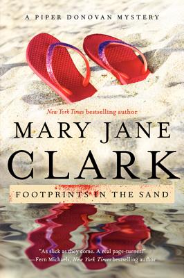 Footprints in the Sand: A Piper Donovan Mystery (Piper Donovan/Wedding Cake Mysteries, 3)