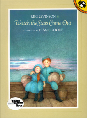 Watch the Stars Come Out (Picture Puffin Books)